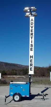 HYBRIDTOWER light tower with mast-mounted advertising